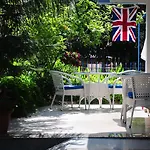 Ξενοδοχείο Hildegard 3*
