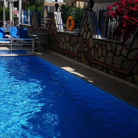 希尔德加德酒店